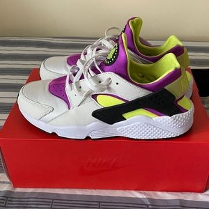 Nike Air Huarache 91 QS